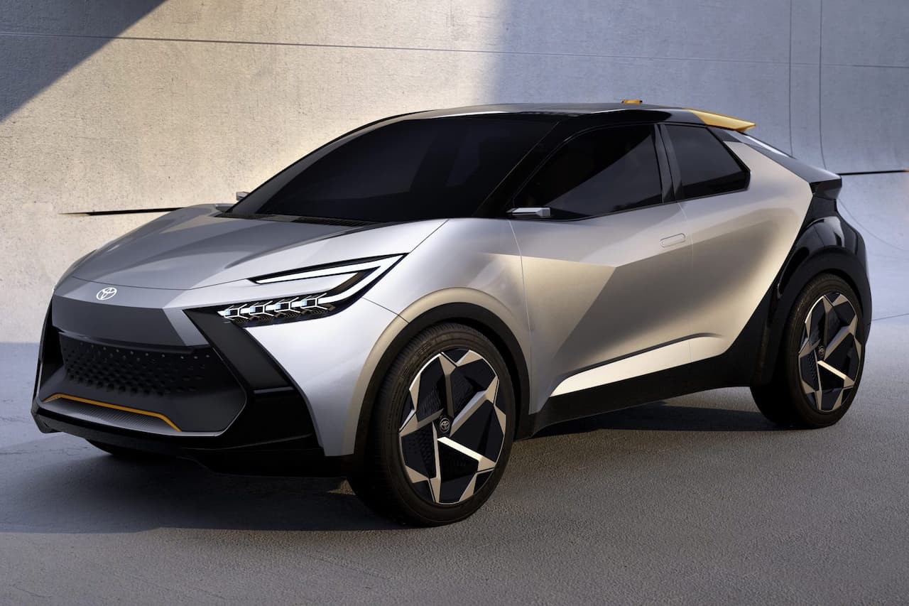 Toyota-C-HR-prologue-front-three-quarter