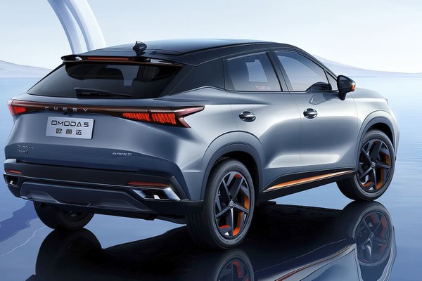 Chery-Omodo-5-rear-three-quarter Chery-Omodo-5-rear-three-quarter