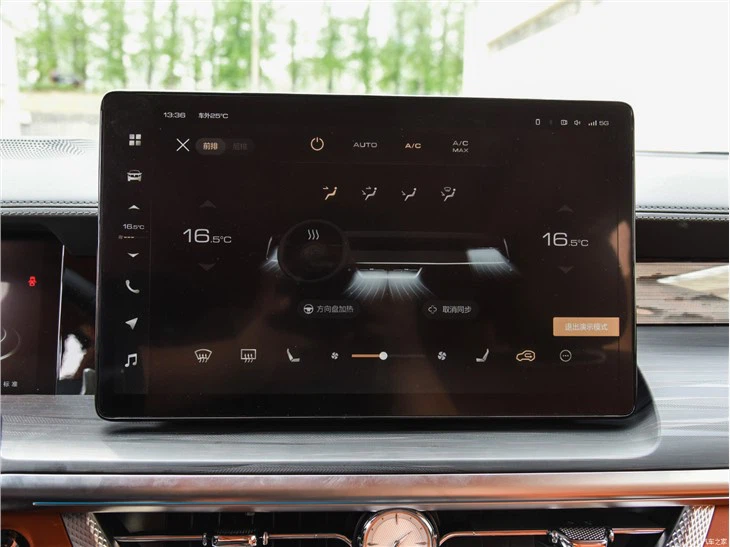 2023 NEW GWM TANK 500 SUV