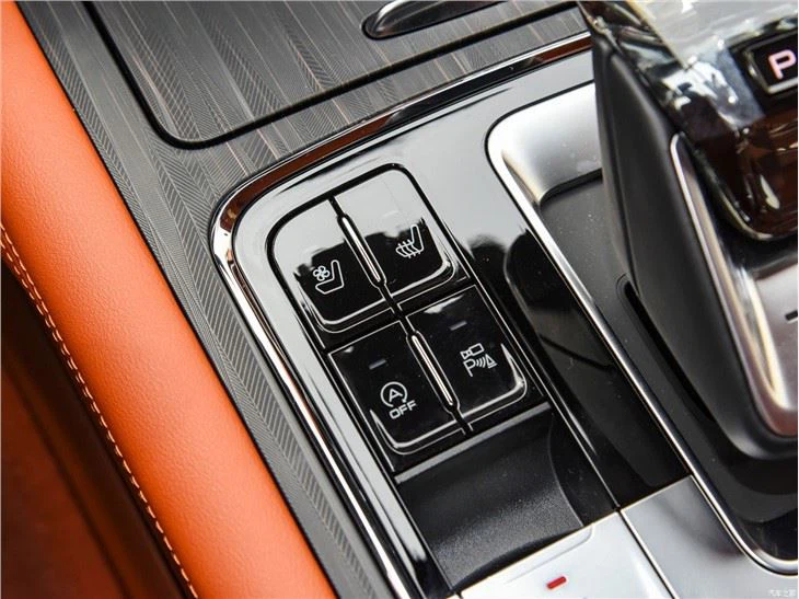 2023 NEW GWM TANK 500 SUV