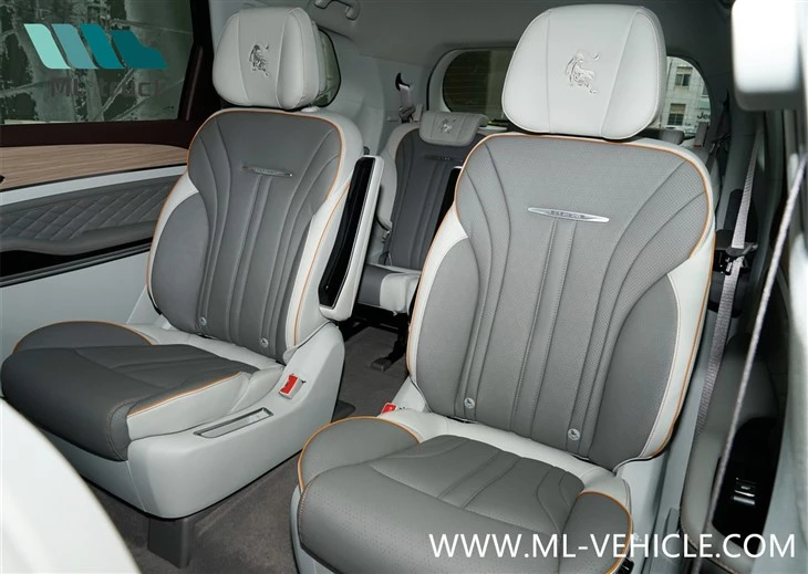 2024 DongFeng Forthing 1.5T DCT Yacht MPV