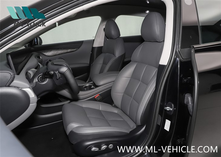 2024 IM L6 EV Sedan