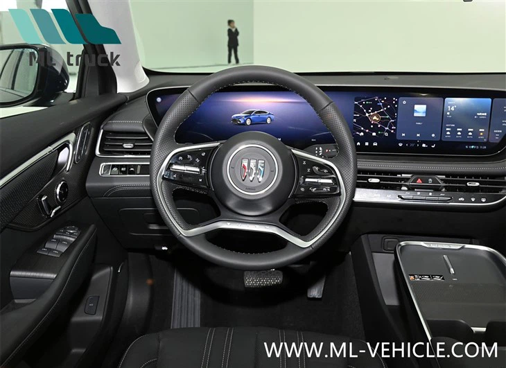 2025 Buick LaCrosse Sedan