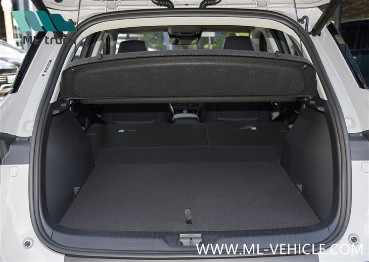 2025 BYD Sea Lion 05 DMi SUV