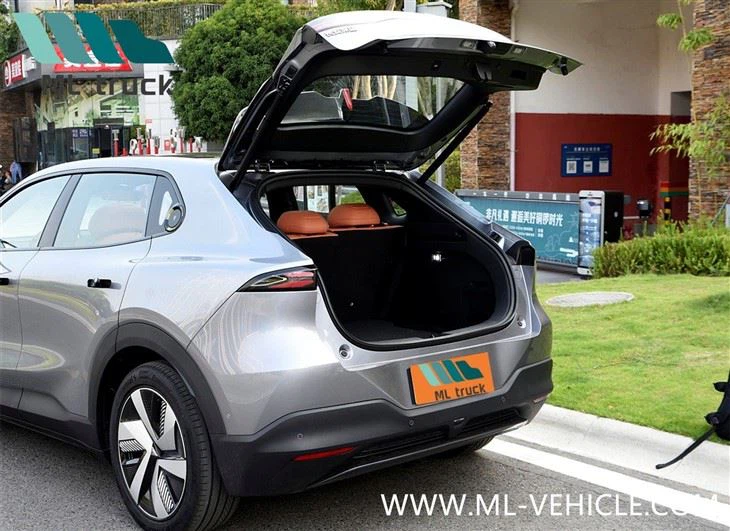 2025 ChangAn ShenLan S05 EV SUV