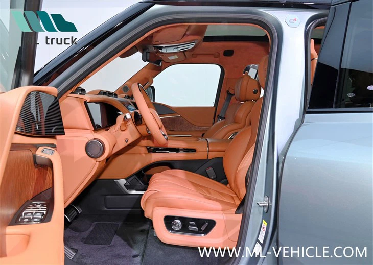 BYD YangWang U8 PHEV SUV Luxury Edition