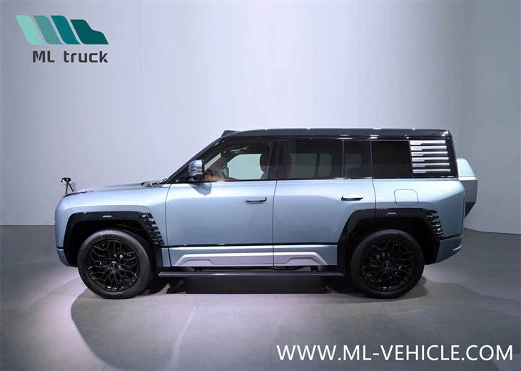 BYD YangWang U8 PHEV SUV Luxury Edition