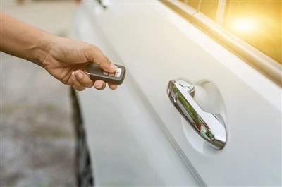 How Far Can a Car Key Be From the Vehicle to Unlock the Door?