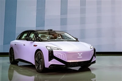 FAW-VFIDI Officially in Production, Introducing New Hongqi Pure Electric Vehicle