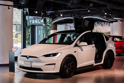 Tesla Responds To Rumors Of Single Pedal Mode Ban