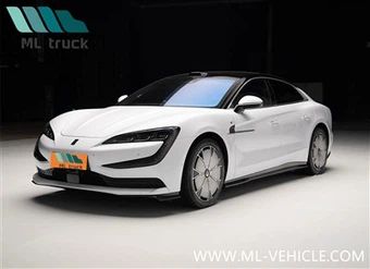 2025 BYD YangWang U7